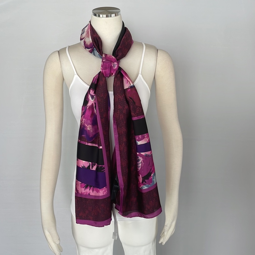 NWT WHBM Viola Oblong Scarf Cabernet - Picture 12 of 14